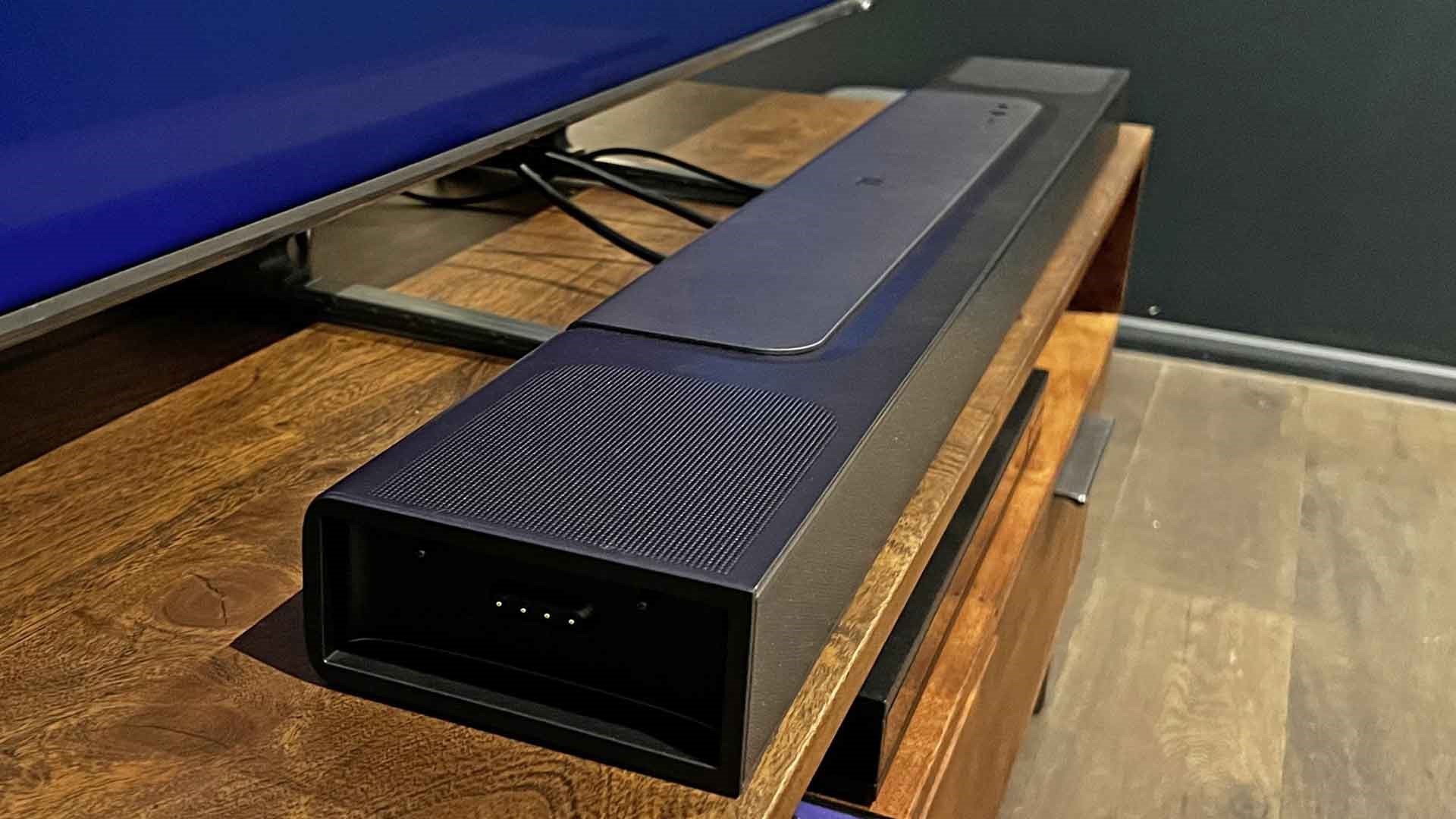 مقایسه ساندبار جی بی ال Bar 1000 و 1300