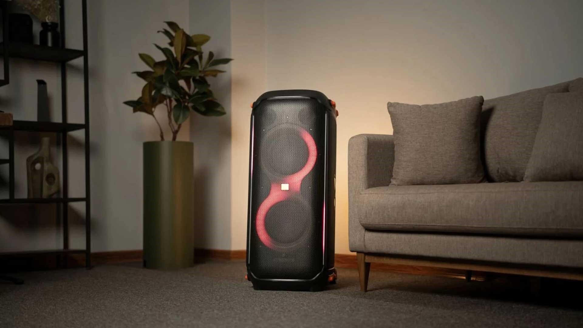 مقایسه اسپیکر Jbl Partybox 710 با Partybox 520